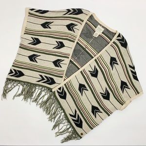 Billabong Southwest Poncho Kimono Fringe S B14